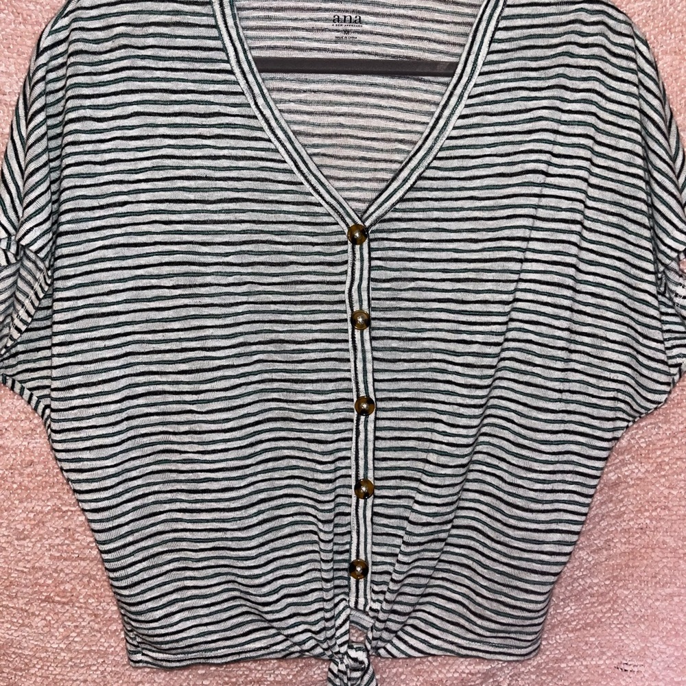 Drop shoulder striped button up tee